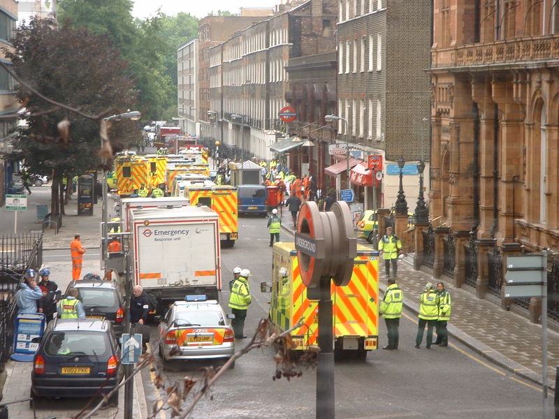 File:Russell square ambulances.jpg