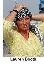 Booth_keffiyeh