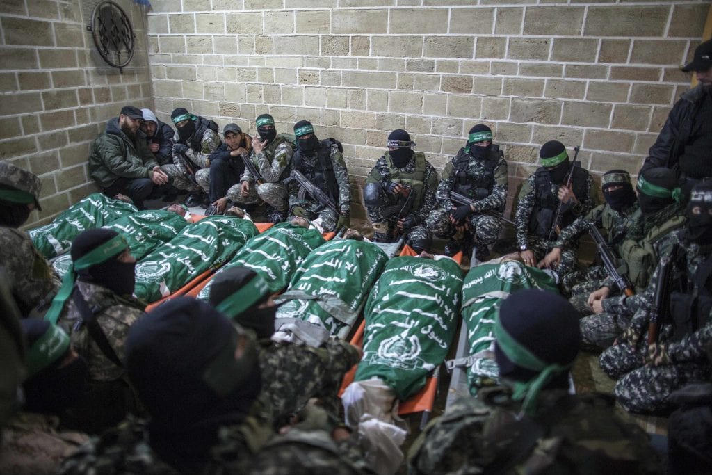 Pour Reuters, les terroristes du Hamas sont des “combattants”