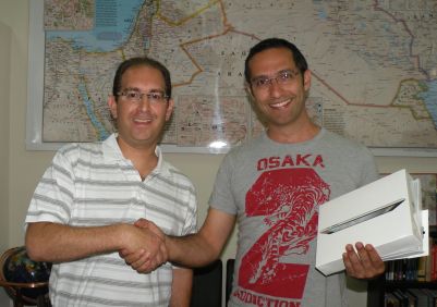 Pro-Israel Blogoff Winner Receives iPad