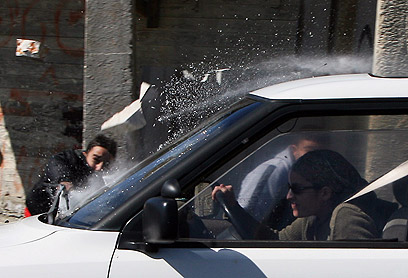 Caught on Camera: “Stoning” Attack on Israeli Car