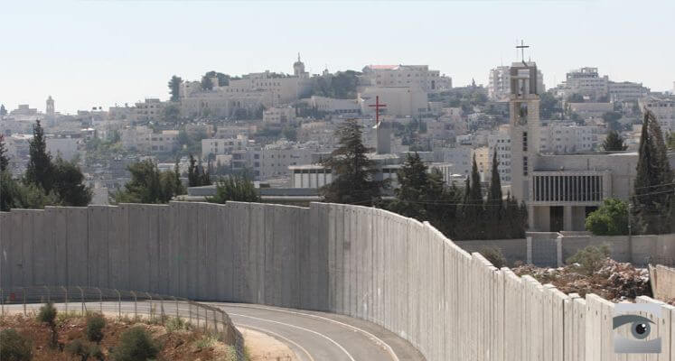 Irish Comedian’s Bethlehem Wall Claim is No Laughing Matter