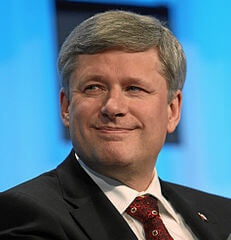 Canadian PM Turns Tables on the Media