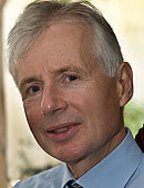 UK Press Regulator Appoints Former Ambassador to Israel