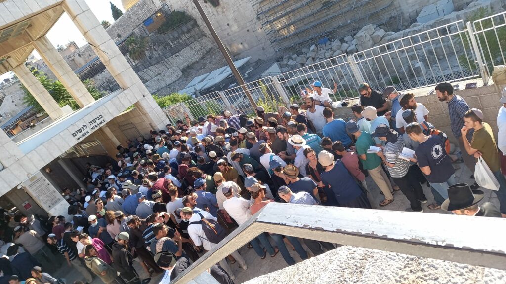 History Repeating: Media Blame Peaceful Jewish Worshippers for Palestinian Temple Mount Violence