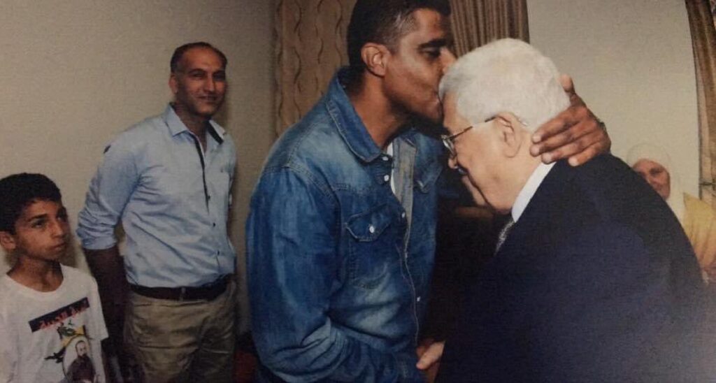 Media’s ‘Moderate’ Palestinian Authority President Celebrates Escape of Terrorists From Israeli Prison (VIDEO)