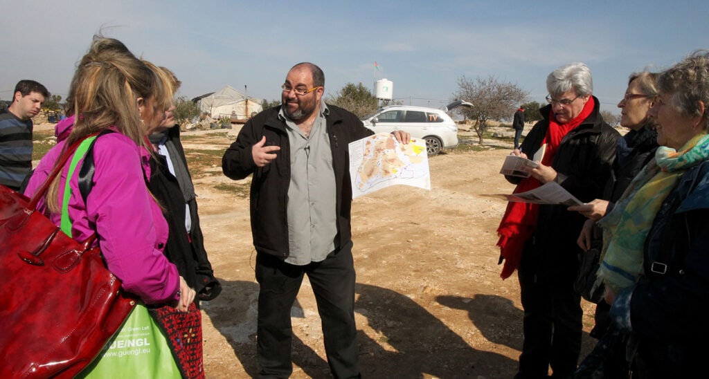 Explained: How Radical Fringe Groups Manipulate Westerners Against Israel