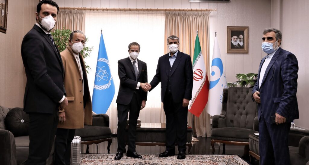 Amid Ukraine Crisis, Media Failing to Report on Iran ‘Getting Much More’ Than Expected in Nuke Talks (VIDEO)