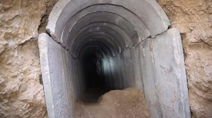terror tunnel